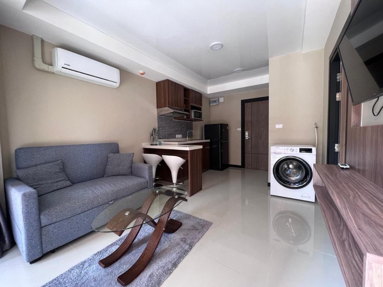 Naiharn Pearl Condo Hotel By Villacarte Nai Harn Room photo