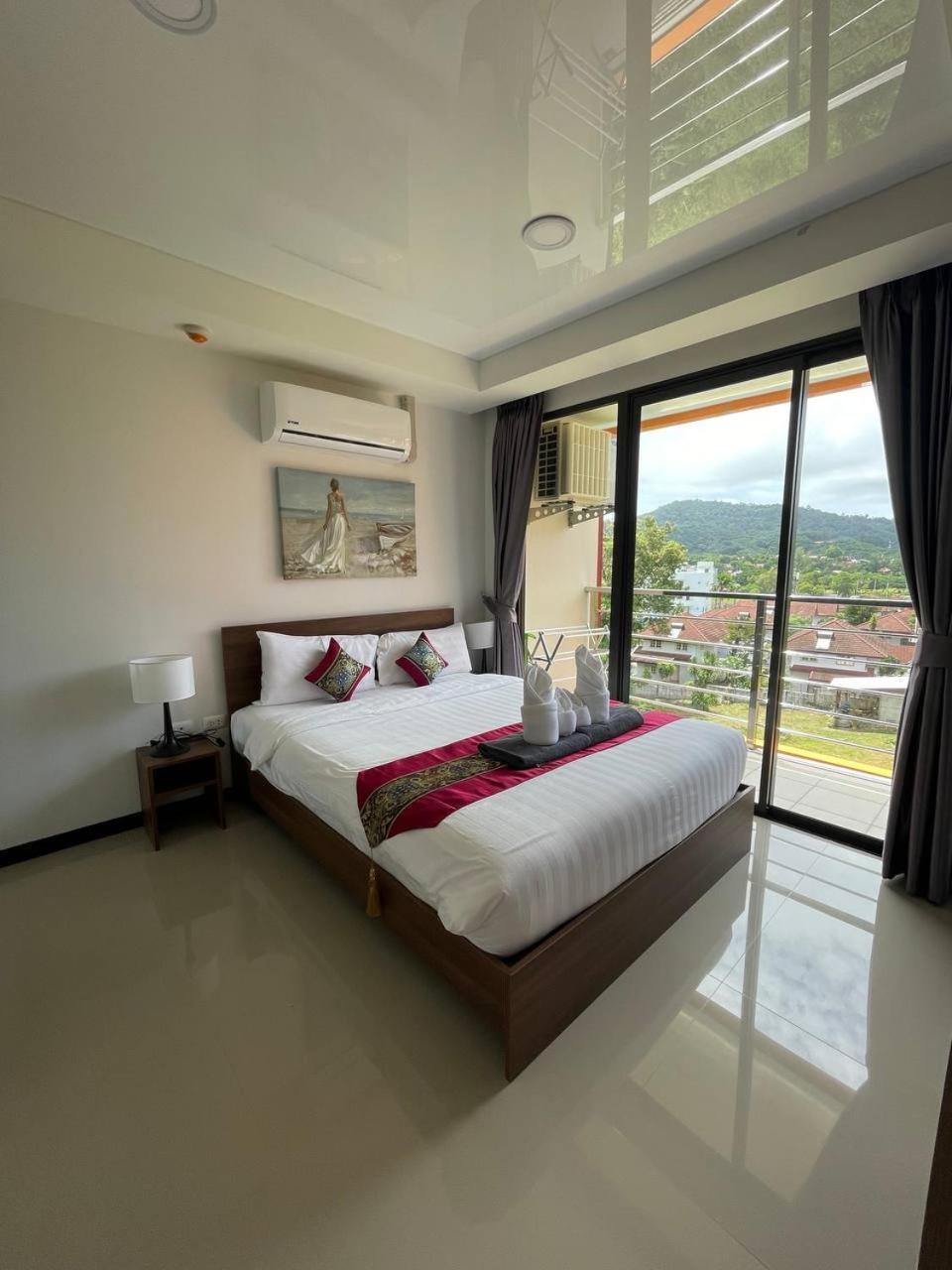 Naiharn Pearl Condo Hotel By Villacarte Nai Harn Room photo